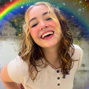 Meet your Posher, Amelia